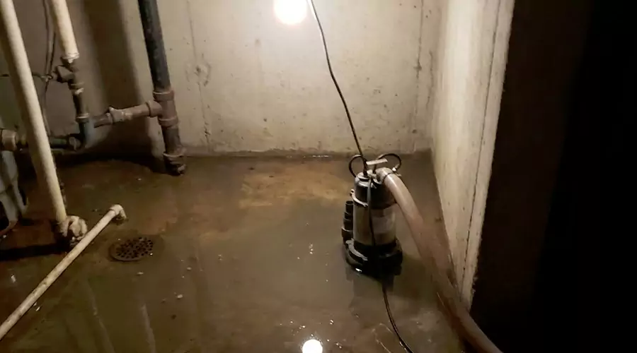 Does a Flooded Basement Cause Mold